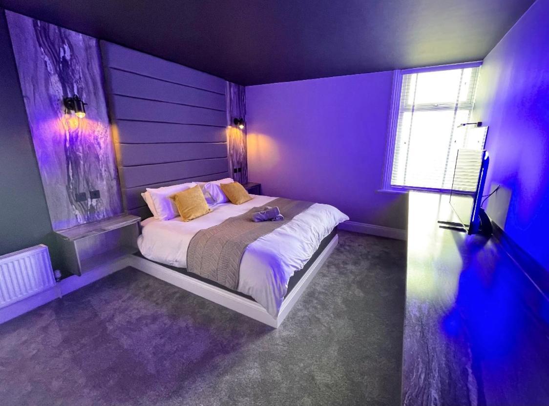 Breeze Suites - Luxury Group Accom - Sleeps 19 Blackpool Buitenkant foto
