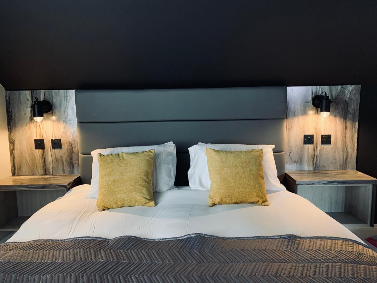 Breeze Suites - Luxury Group Accom - Sleeps 19 Blackpool Buitenkant foto