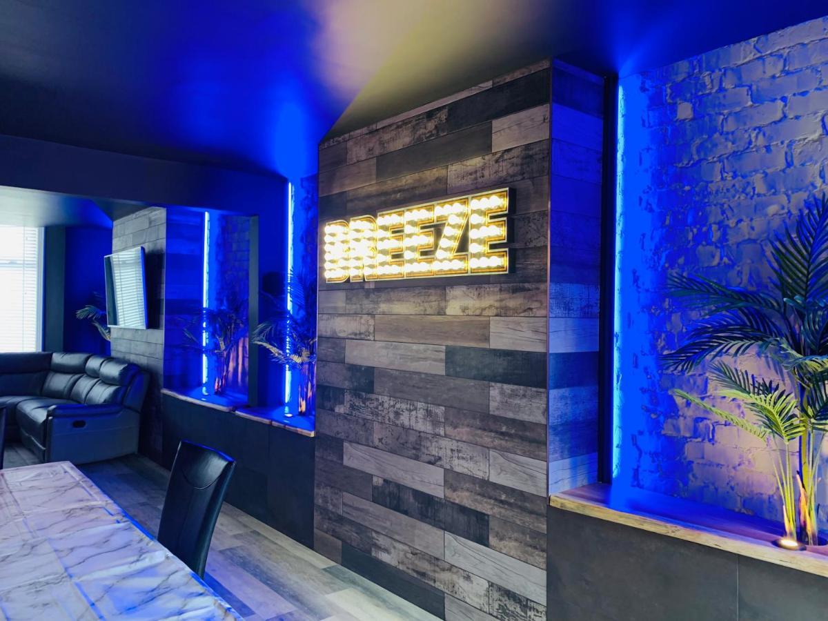Breeze Suites - Luxury Group Accom - Sleeps 19 Blackpool Buitenkant foto