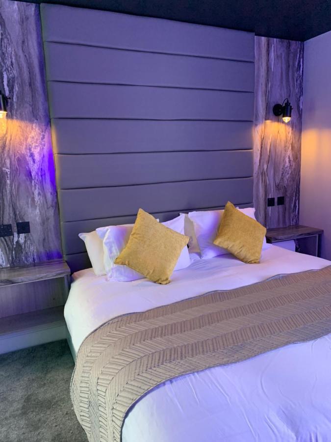 Breeze Suites - Luxury Group Accom - Sleeps 19 Blackpool Buitenkant foto